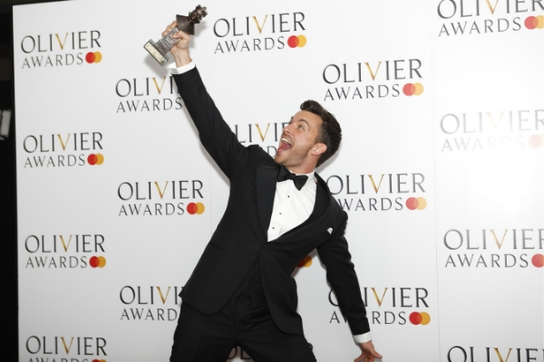 come-from-away-company-each-win-four-honours-at-the-olivier-awards-2019