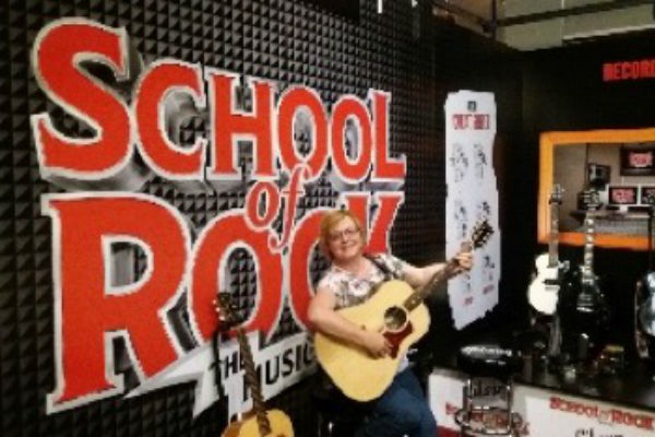 first-look-at-school-of-rock-this-ain-t-annie