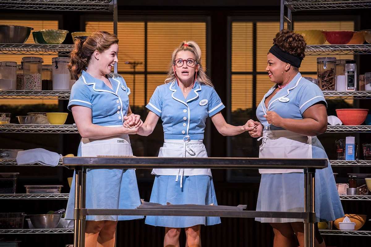 the-diner-is-closing-waitress-gives-its-final-performance-at-the-adelphi-theatre-on-4-july