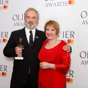 In the press room: Patti Lupone presented Best Director to The Ferryman's Sam Mendes. @ Pamela Raith