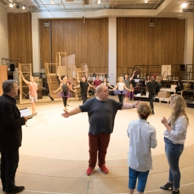 In rehearsal for Follies. © Johan Persson