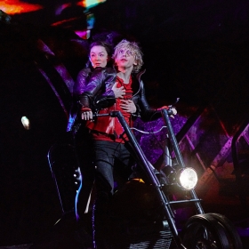 Christina Bennington & Andrew Polec in Bat Out of Hell. © Specular