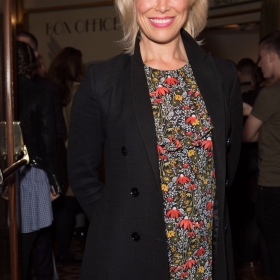 Hannah Waddingham - Annie at the Piccadilly Theatre - Photo credit Craig Sugden