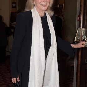 Susan Hampshire - Annie at the Piccadilly Theatre - Photo credit Craig Sugden