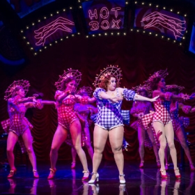 Rebel Wilson in Guys and Dolls. © Johan Persson