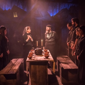 Fiddler On The Roof at the Menier Chocolate Factory, London, Dec 2018. © Johan Persson