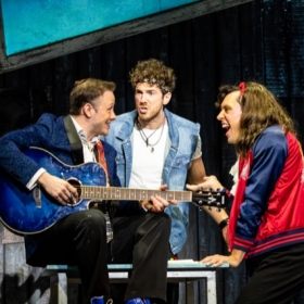 The Wedding Singer at the Troubadour Wembley Park Theatre, February 2020. © The Other Richard