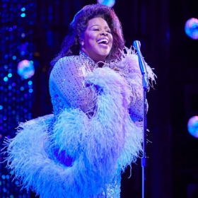 Amber Riley in Dreamgirls at the Savoy Theatre. © Mogenburg